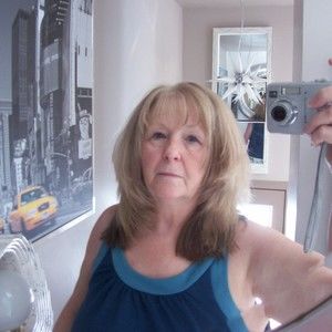 Meet your Posher, Sharon